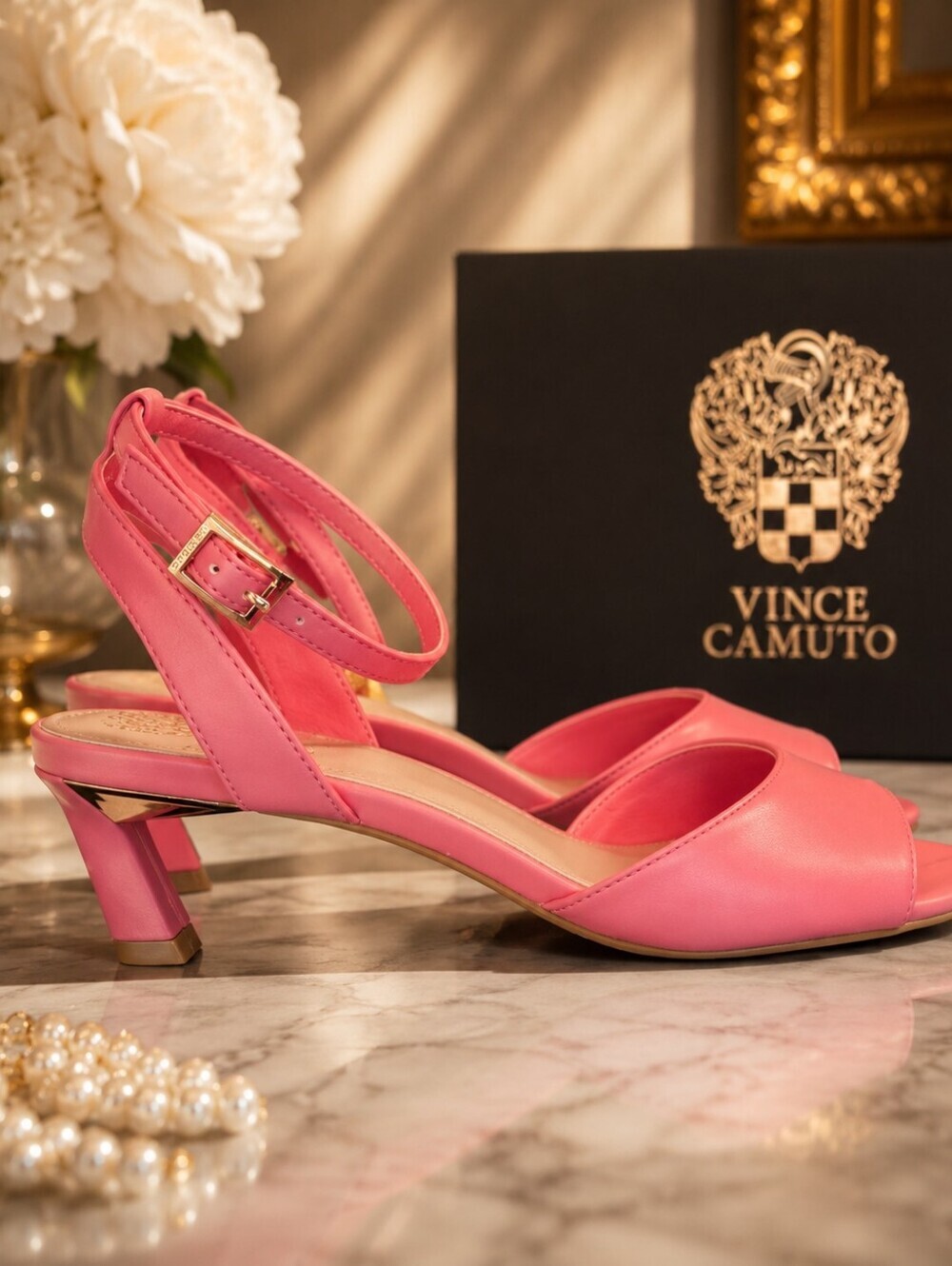 NWT Vince Camuto Lesdra Pink Ankle Strap Block Heel Sandals Size 7.5M